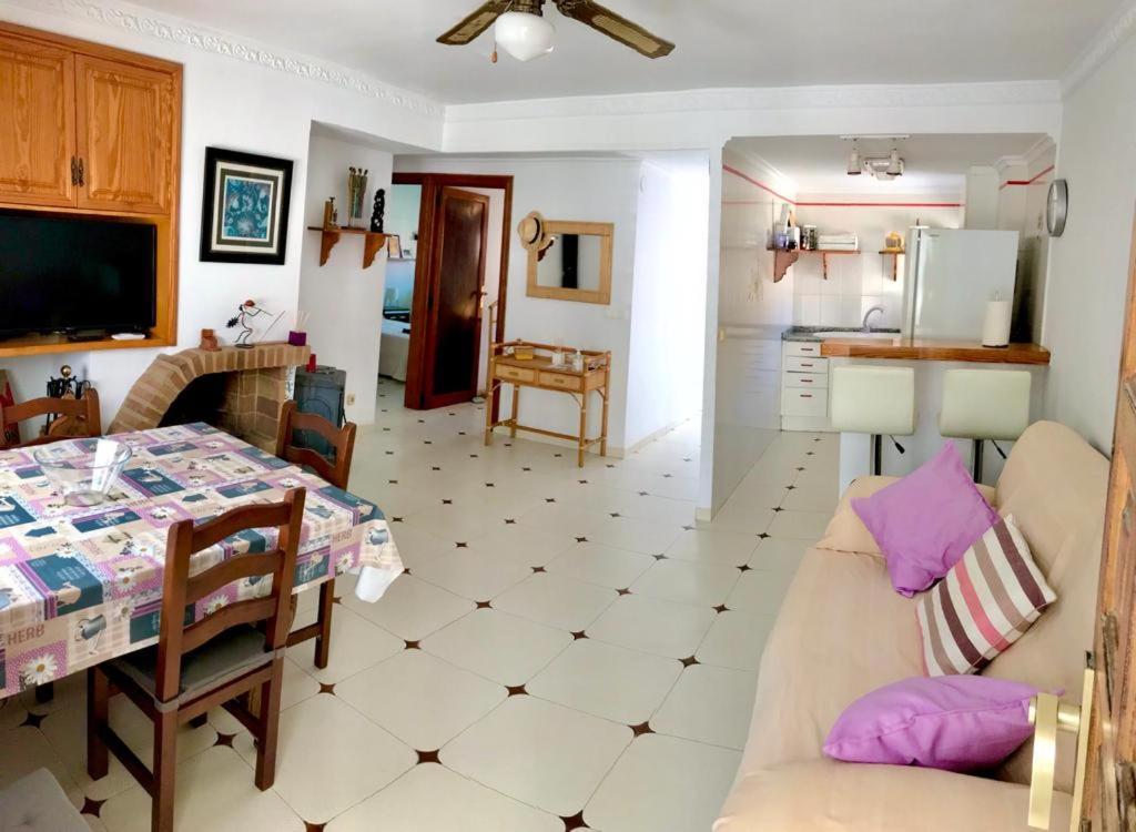 Willa Adosado De 140M2 Con Terraza A 50 M De La Playa Denia Zewnętrze zdjęcie