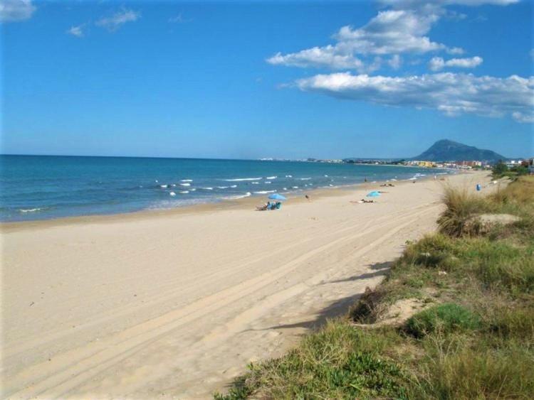 Willa Adosado De 140M2 Con Terraza A 50 M De La Playa Denia Zewnętrze zdjęcie